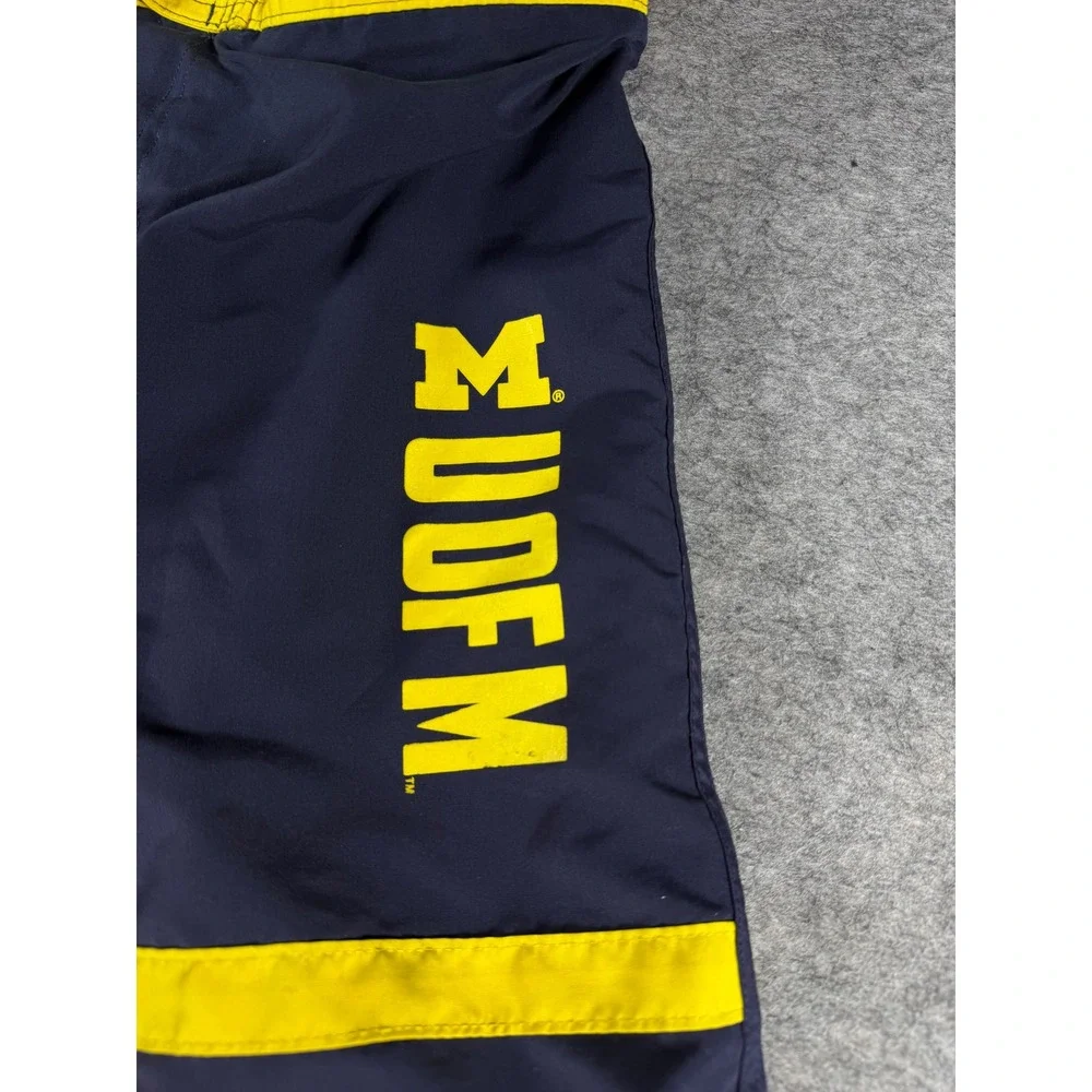 Knights Apparel Michigan Wolverines Swim Trunks Mens LG Navy Blue Board Shorts